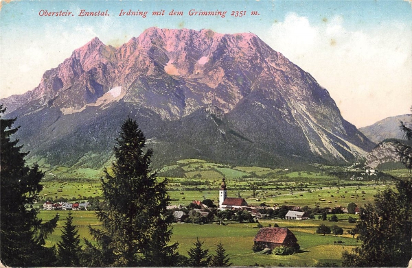 AK Irdning (8952) Obersteir. Ennstal. Irdning mit dem Grimming 2351 m., n. gelaufen
