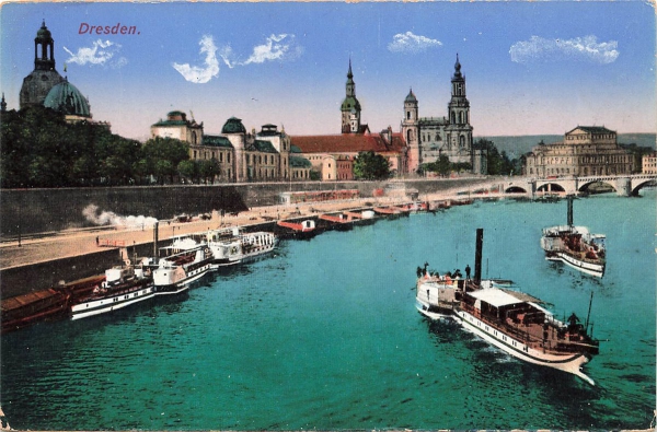 AK Dresden (01067), Flussanleger von Dresden, n. gelaufen