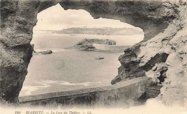 AK Biarritz (F-64200), La Loge du Theatre, n. gelaufen