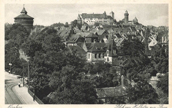 AK Nürnberg (83435), Blick von Hallertor zur Burg, n. gelaufen