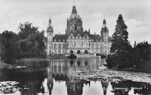 AK Hannover (30159), Rathaus , gelaufen