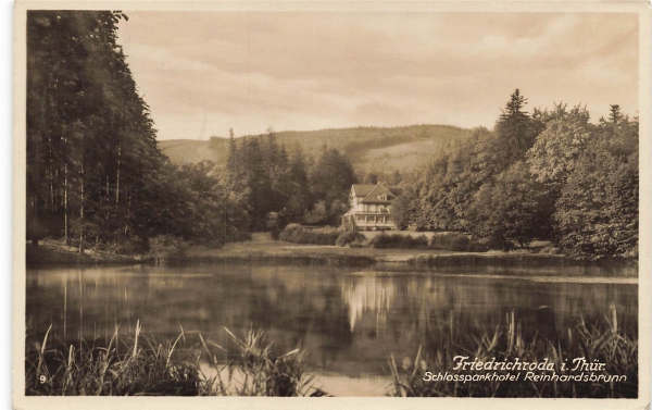 AK Friedrichsroda (99894), Schlossparkhotel Reinhardsbrunn, gelaufen 19.05.1934