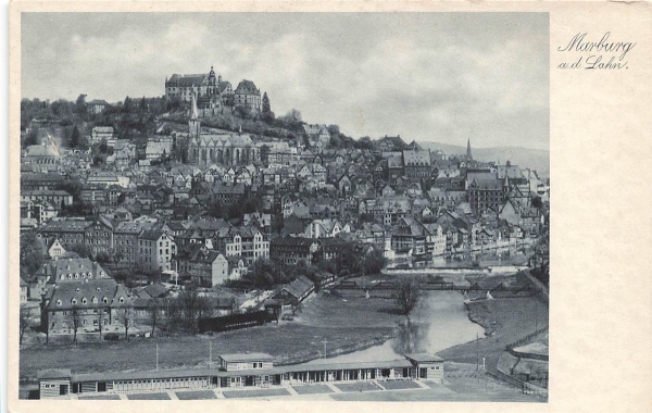 AK Marburg (35037), Ortsansicht, n. gelaufen