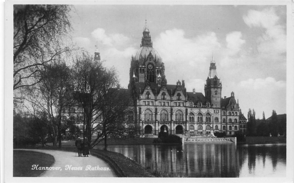 AK Hannover (30159), Neues Rathaus, n. gelaufen