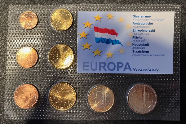 KMS - Niederlande 2004 - EURO-Motivsatz - ("auf Folie verschweißt")