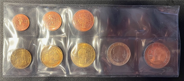 KMS - Österreich  2002 -  in Münztasche - EURO - Kursmünzen (org.verpakt)