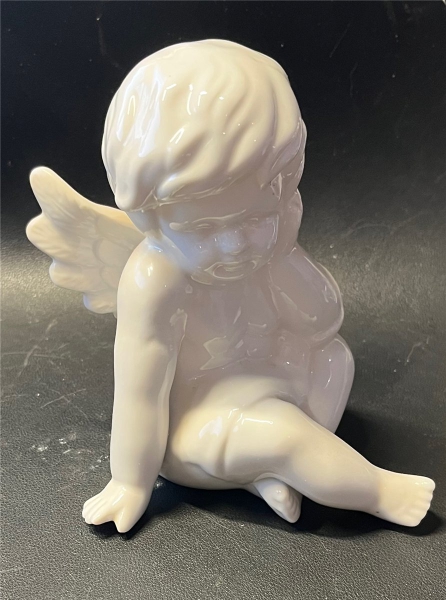 Weiße Keramik Cherub Figuren "Der nachdenkliche Engel"