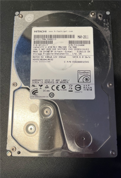 Hitachi, 2 TB, HDS5C3020ALA632, SATA HDD Festplatte (4)