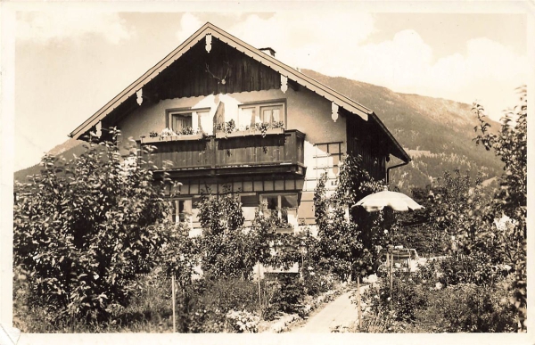 AK Garmisch-Partenkirchen (82467), Haus Friedrich, Garmisch Oby, Genfeldstraße3, gelaufen am 11.07.1939 (Garmisch)