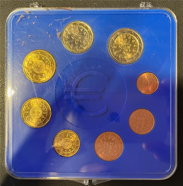 KMS - Portugal 2002 -  "EURO-Coin-Satz im Plastikfolder" (org.verpakt)