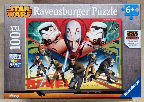 100 Pieces Jigsaw Puzzle, RAVENSBURGER, "Helden des Imperiums"
