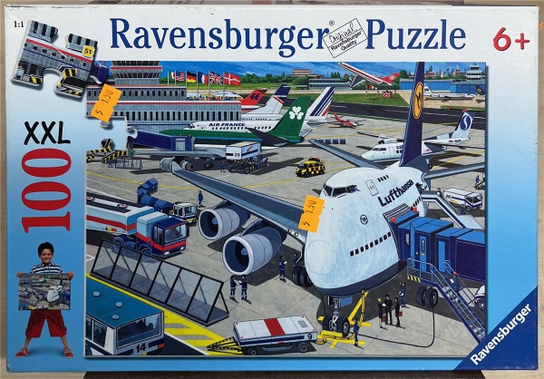 100 Pieces Jigsaw Puzzle, RAVENSBURGER, "Flugplatz"
