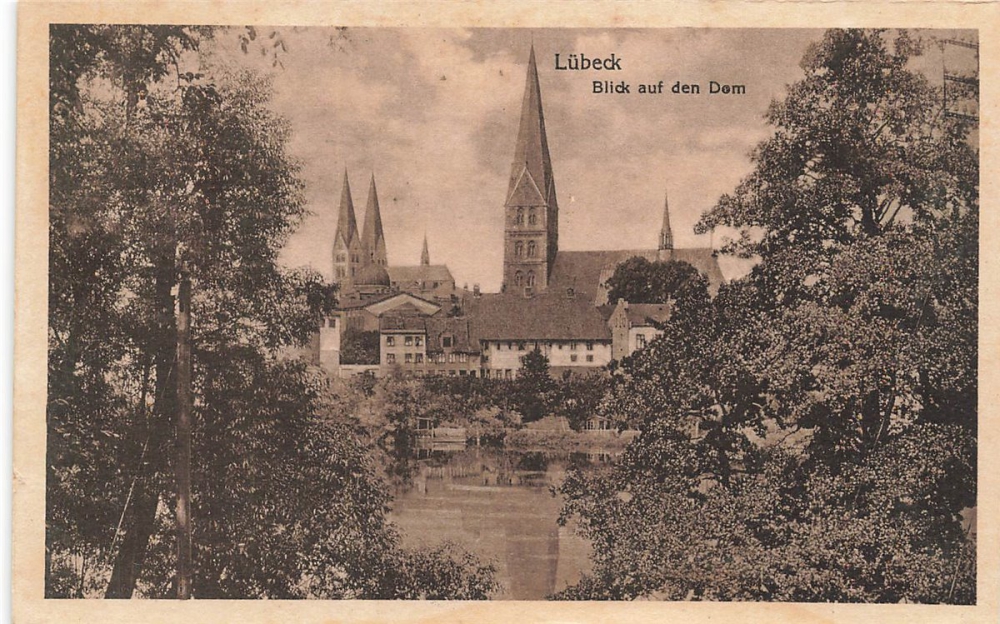 AK Lübeck (23552),Blick auf den Dom,  n. gelaufen