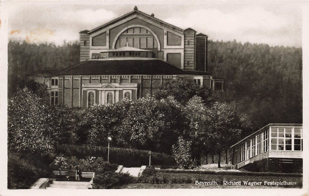 AK Bayreuth (95444), Richert Wagner - Festspielhaus, gelaufen (n. zu erkennen)