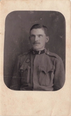 AK Offizier der  Ung/Österreich Armee, 1. Weltkrieg, gelaufen