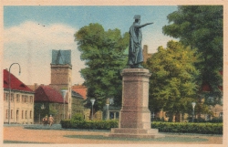 AK Dessau (06842), Franz Denkmal, n. gelaufen