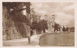 AK Passau (94032), Am Inn, n. gelaufen