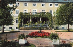AK Bad Alexandersbad (95680), Kuranstalt: Haupteingang, n. gelaufen